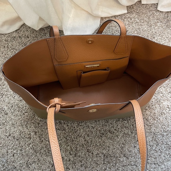 Tory Burch Tote Purse Bag - Picture 5 of 6